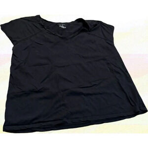 EUC Lane Bryant super soft 100% cotton tee lace detail in shoulder 18/20